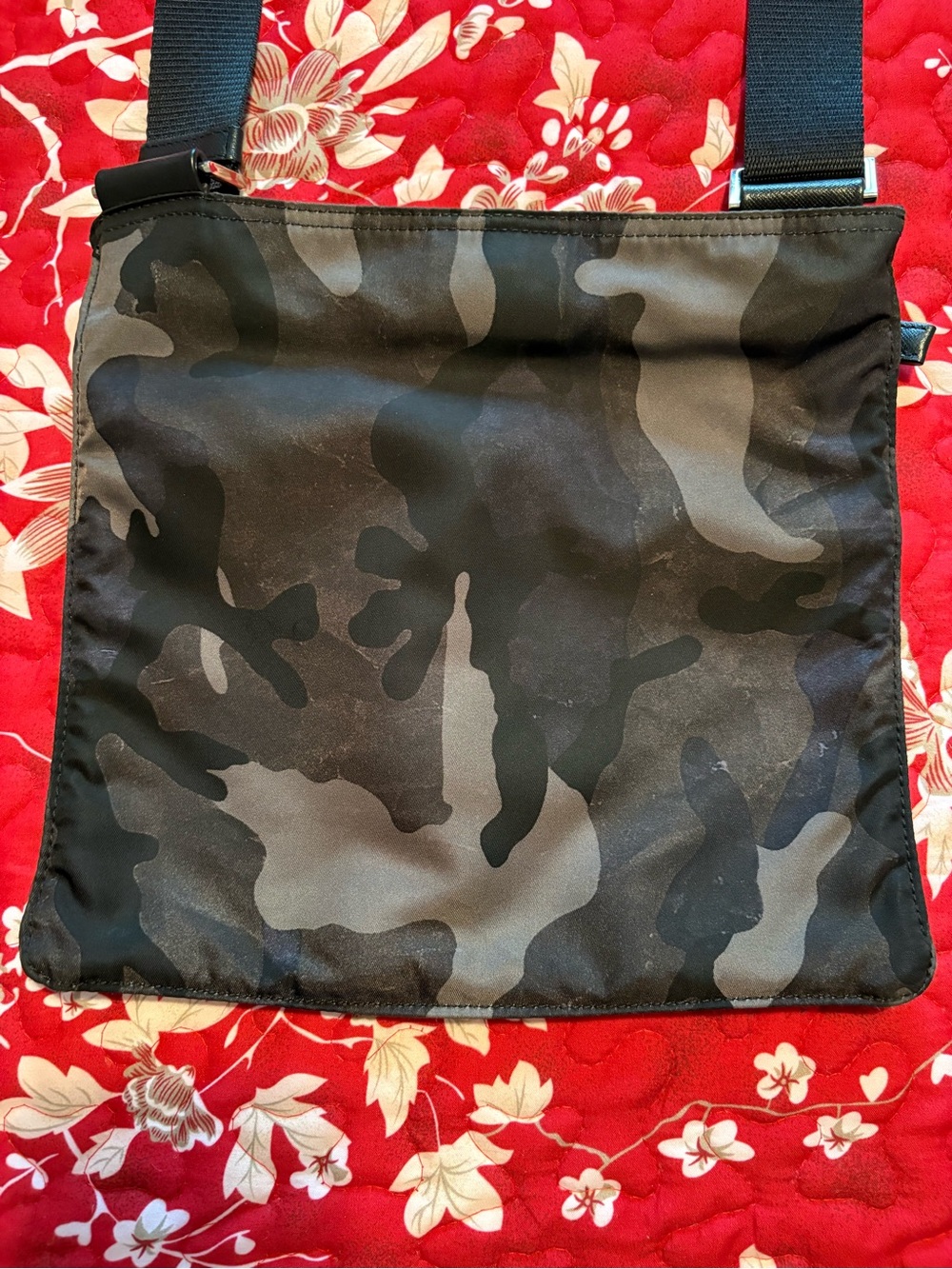 Prada Black & Gray Camo Nylon Messenger Crossbody - Picture 4 of 7